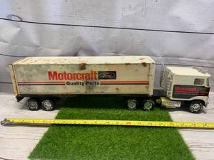 lot 76 image: Nylint 9116 Motorcraft Ford Semi