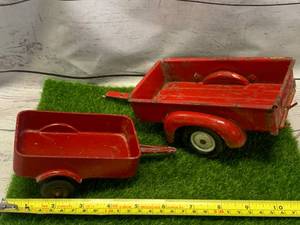 lot 82 image: Lot of Two Metal Trailers