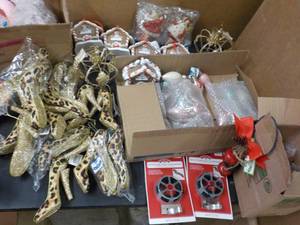 Xmas ornaments and Dcor...