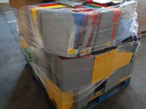 Pallet of Folders  Office and Schoo...