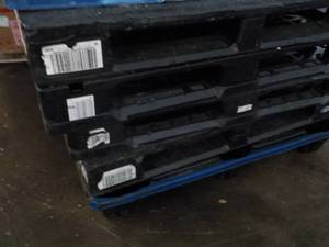 5 Plastic Pallets...
