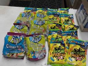 Flip It Cinema Mix and Sour Patch K...