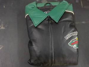 MN Wild Leather Jacket Size L...