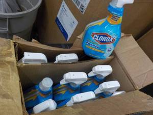 9 - 30 oz Bottles Clorox Foamer Ori...
