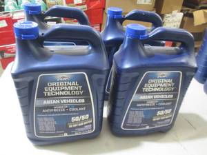 4-1 gallon jugs of peak blue antifr...