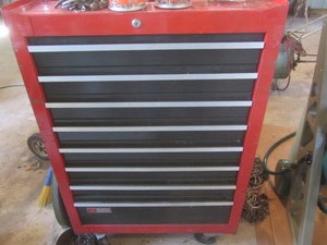 lot 402 image: Craftsman Toolchest