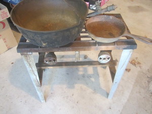 lot 411 image: Vintage Stove Frame, Kettles