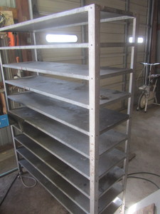 lot 443 image: Metal Shelf