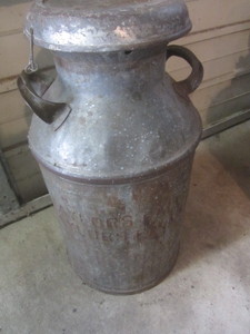 lot 451 image: Milk Can TF Creamery