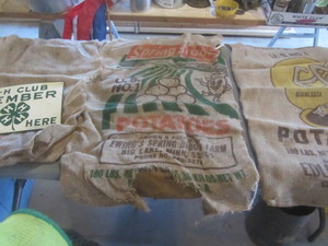 lot 542 image: Burlap Bags