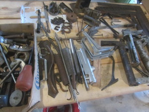 lot 548 image: Hardware