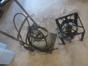 lot 551 image: Burner, Cylinder, Hand Truck