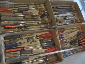 lot 559 image: Screwdrivers, Cold Chisels