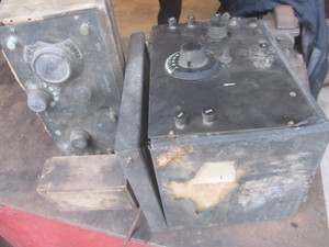lot 569 image: Crosley Radio