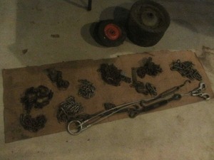lot 574 image: Utility Tires, Chain