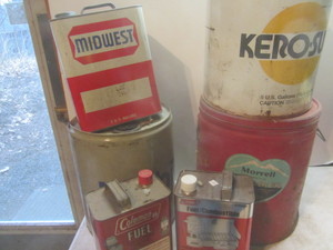 lot 577 image: Auto Cans, Coleman Fuel