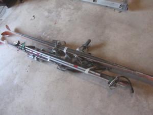 lot 586 image: Downhill Skis, , Poles