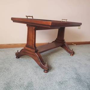 lot 31 image: Butlers Tray Side Table