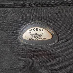 lot 165 image: Bonus Rollerbag Set