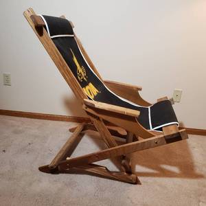 lot 91 image: Iowa Buckeyes Sling Chair
