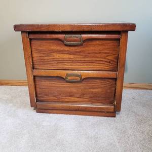 lot 180 image: Home Office Side Table