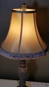 lot 190 image: Elegant Taupe Ornate Table Lamp