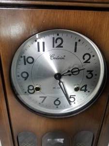 lot 117 image: Vintage Centurion Clock