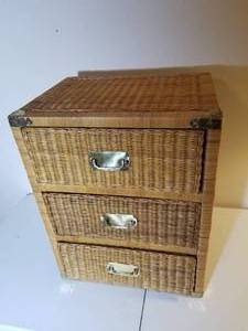 lot 169 image: Stylish Wicker Dresser