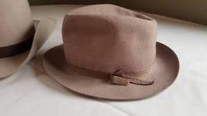 lot 218 image: Mens Vintage Wool Hats  Fedora and Cowboy