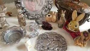 lot 45 image: Festive Rabbit Serving Pieces for Your Easter Celebration (or any time)