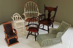 lot 211 image: Collection of Small Wooden Chairs, Lot of 6