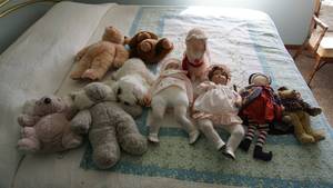 lot 8 image: Collectible Pat Secrist Porcelain Dolls  Stuffed Animals