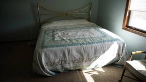 lot 9 image: Hom Furniture King Bed Frame with Free Mattress, Boxspring & Gold Metal Headboard
