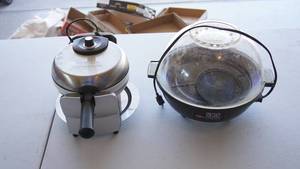 lot 101 image: West Blend Stir Crazy Popcorn Maker  Bialetti Waffle Maker