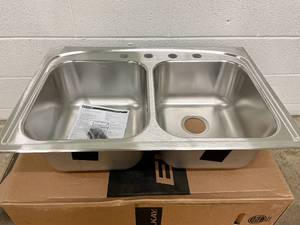 lot 30 image: Elkay Pergola Drop-In Stainless Steel 33 in. 4-Hole Double Bowl Kitchen Sink
