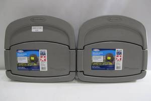 lot 828 image: 2-Pack Suncast Deluxe Hose Hangout in Grey