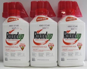 lot 835 image: Lot of 3 36.8 oz Bottles RoundUp Concentrate Plus Weed and Grass Killer