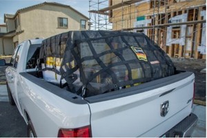 lot 812 image: Gladiator Cargo Nets Heavy-Duty, Certified Truck Cargo Net Standard Bed (6.75 x 8 ft.)
