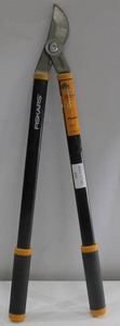 lot 868 image: Fiskars Forged 28 in. Bypass Tree Chopper Trimmer Lopper
