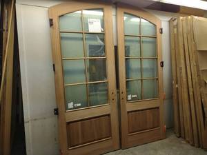 lot 8 image: Anderson Solid Mahogany Entry Doors...