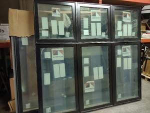 lot 22 image: Anderson Window Unit, 91x84, Upper ...