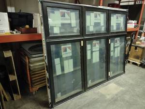 lot 24 image: Anderson Window Unit, 97x72, Upper ...