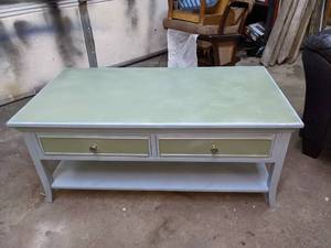 lot 162 image: Shabby Chic Coffee Table