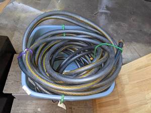 lot 187 image: 100 Heavy Duty Garden Hose