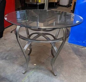 lot 163 image: Modern Metal & Glass Side Table