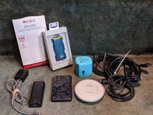 lot 140 image: HDMI Cables, Charging Banks, Etc.