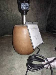 lot 64 image: New Large & Small Table Lamps