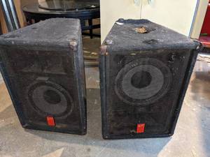 lot 22 image: 110-XP Sound Reinforcement Speakers by Fender Musical