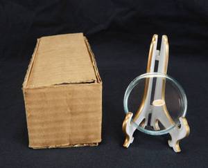 lot 237 image: Case of 12 Mercer Glass Works 75 x 10 MM Glass Petri Dishes With Covers - Made in Czechoslovakia