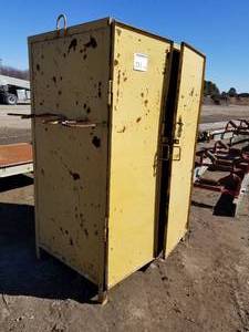 lot 211 image: Industrial Steel Cabinet 2-door with Lift Loop 51Wx37Dx77H